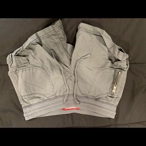 Union Bay cargo shorts in excellent condition